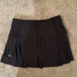 Lululemon lost in pace skirt- regular length- black